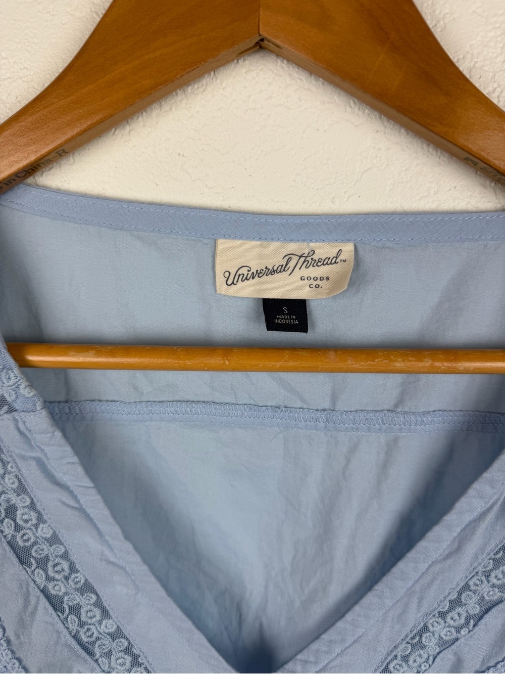 Universal Thread Light Blue Lace-Trim Peplum Tunic - Picture 2 of 4